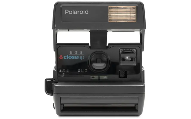 Polaroid 600 Camera - Close Up