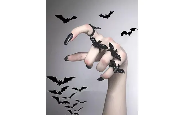 1pc Bat Shaped Adjustable Ring - Black One Size